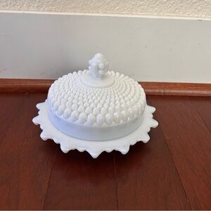 Westmoreland White American Hobnail
Milk Glass Butter/Cheese Dome
Covered Dish